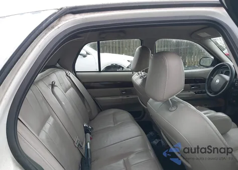 2007 Mercury Grand Marquis Ls z USA, uszkodzony, nr VIN 2MEFM75V87X628393